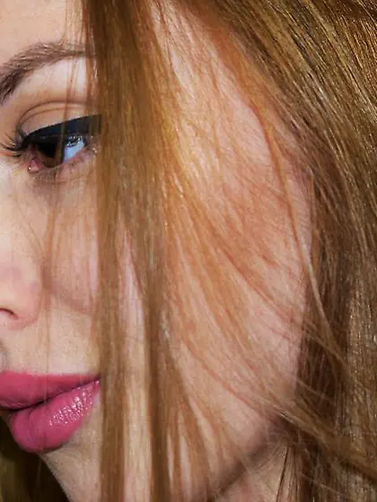 Athletic webcam dildo