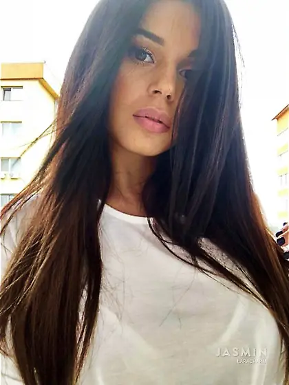 Italian big tits webcam dancing