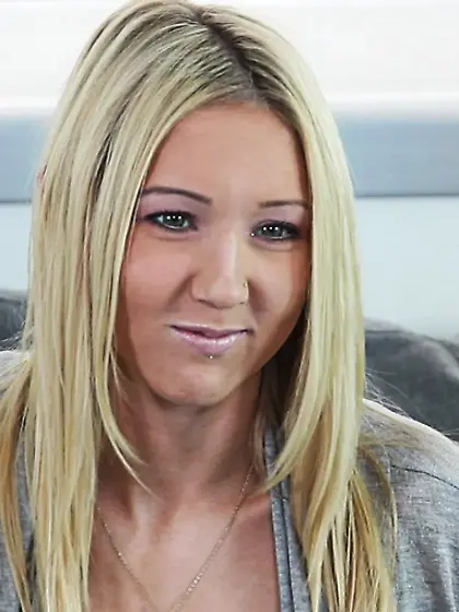 Adorable bitch natural body