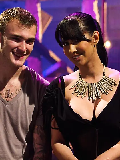 Ball-stretching pinching rope-tying enhance