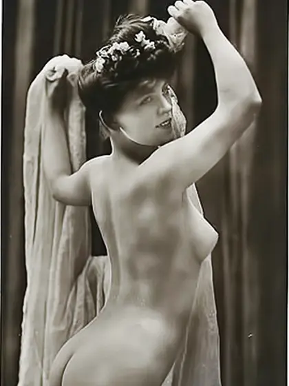 Gorgeous brunette clothes expose