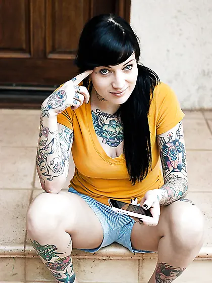 Small tits emo blowjob