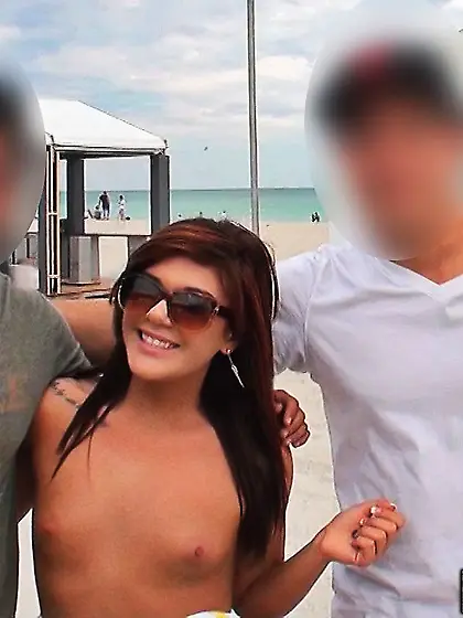 Big member is spreading Rissa Maxxx??? shaved pussy lips and bur