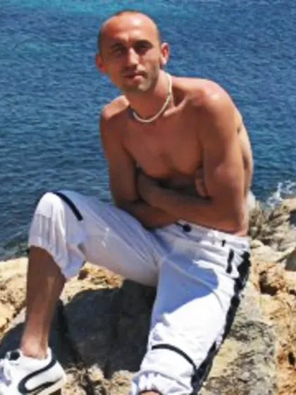 Brunette kosovo28swiss35 anal sex