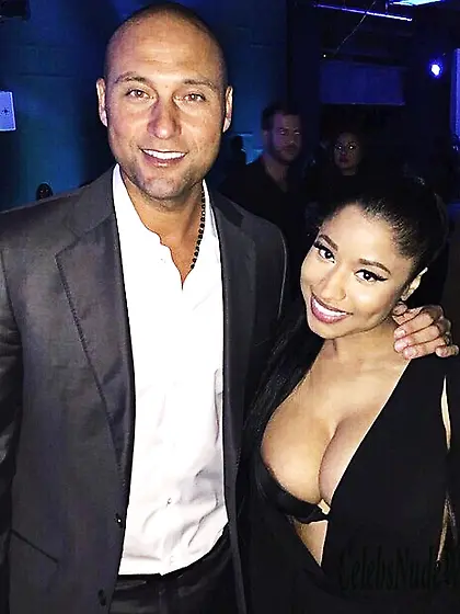 Nicki Minaj nude pics