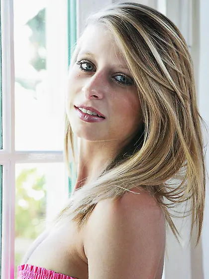 Blonde teen with a tight hot bod Lauren Clare gets naked and tou