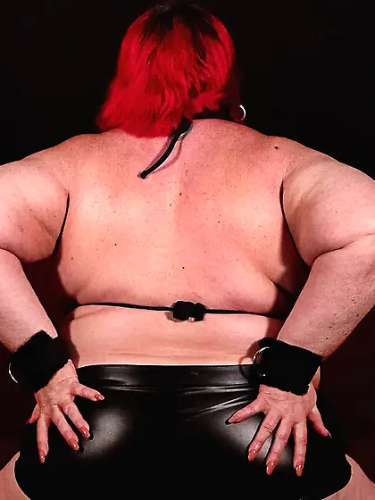 BlancaGirlBBW I’m her itty bitty top