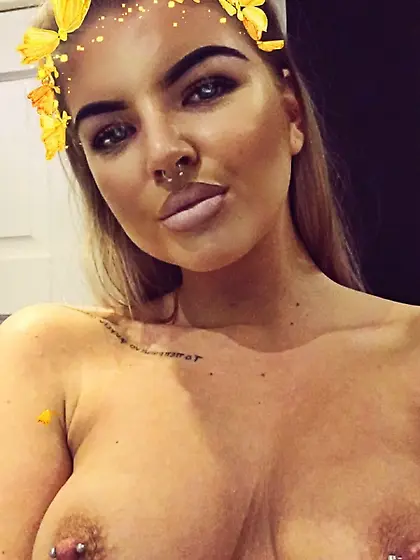 Topless Photos of Beth Spiby