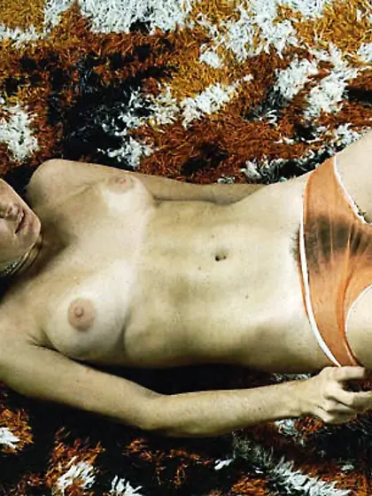 Seventies wifes showing fine