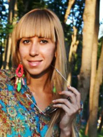 25 yo blonde Maribel.