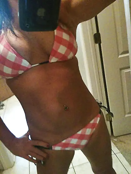 Ex Girlfriend-MILF HOT Body 1