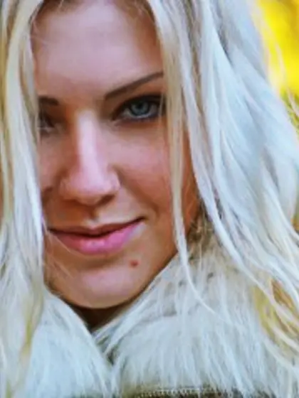 19 yo blonde Kristina666.