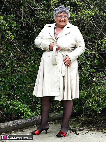 Skilled elderly short haired