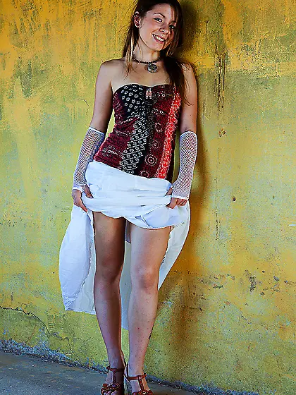 Cute teen gal Emily 18 takes off her corset and unveils her perf