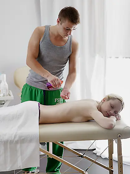 Petite pussy massage