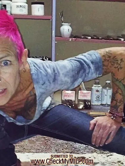 Check My MILF Hot on on the beach