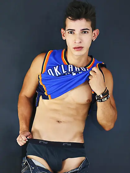 Latin gay joshmiller live