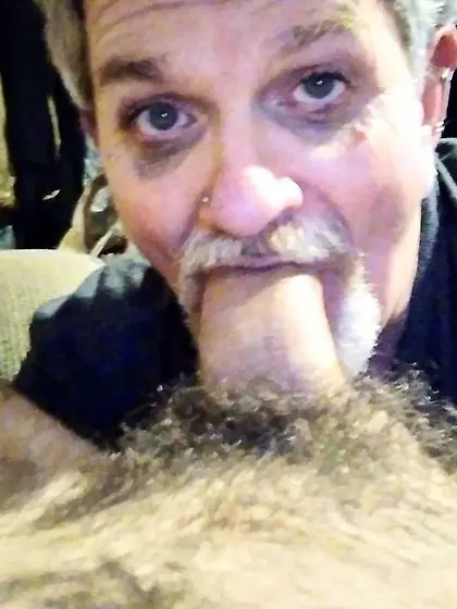 SISSYTRAVIS CAUSEY SUCKING COCK AGAIN