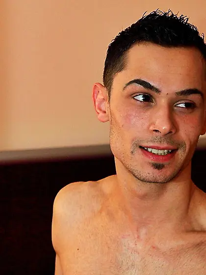 White gay marttty live