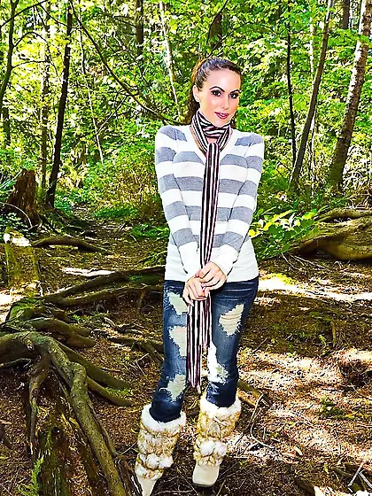 Model busty blonde amateur