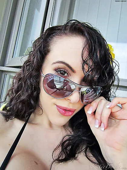 Big tits amateur webcam masturbation