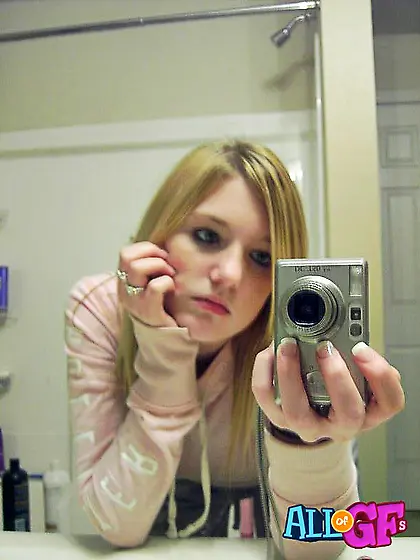 Girlfriend blow job till