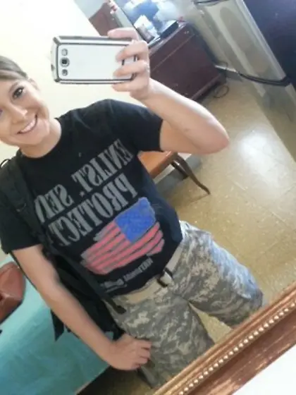 Army chicks are hot
