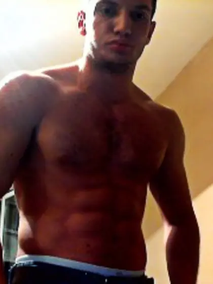 Brunette Sexymusclehairry Roleplay.