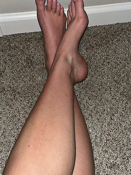 1st Cousin’s Niece Feet