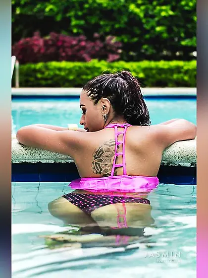 Latin dark eyes girl