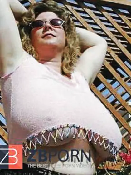 More mature giant Titties