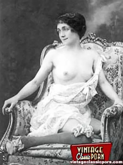Real vintage topless girls