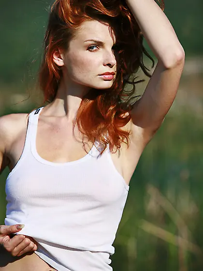 Natalia A takes her white top by the lake and shows us her perfe