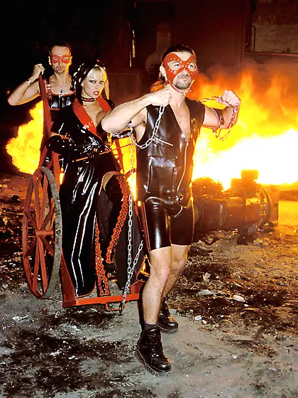 Latex ladies Monique Covet,   C. G.  Summer and Christina love play