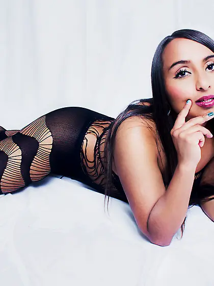 Latin teen brown hair