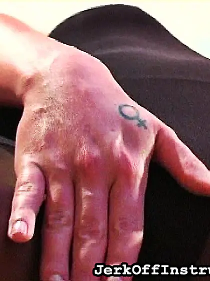 Brunette waiting dick penetrate