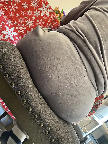 Step mom likes to show off her big ass
