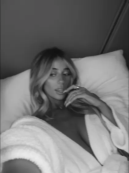 Carolina Mujer Tig ol’ bitties