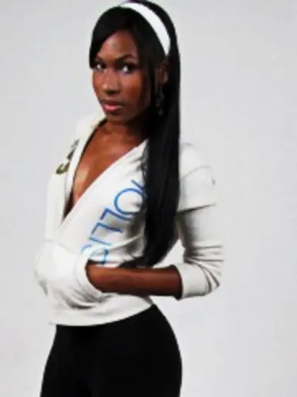 22 yo brunette Melissa.