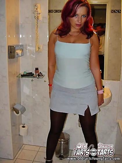 Horny teen redhead enjoys