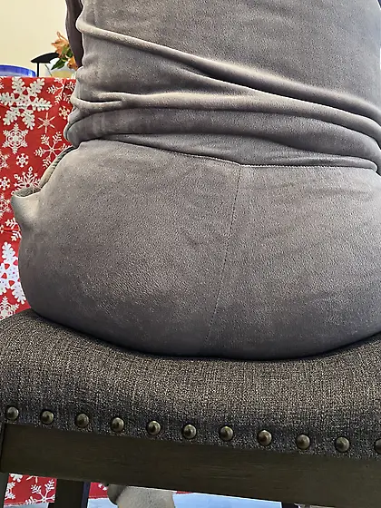 Step mom likes to show off her big ass
