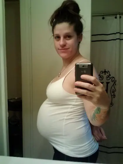 Beautiful Nerdy Casey sextape/pics/feet