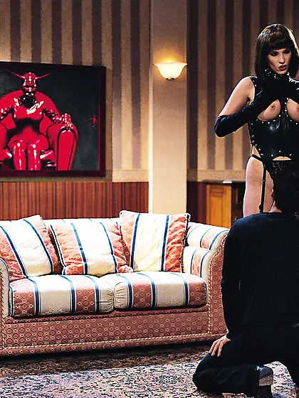 Sexy dressed Daniella Schiffer in black stockings and gloves get