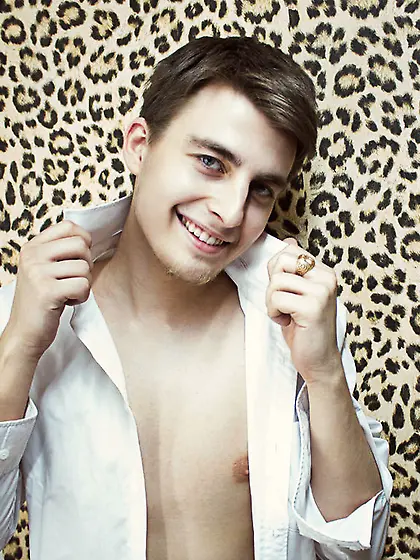 White young gay cutemariusforu