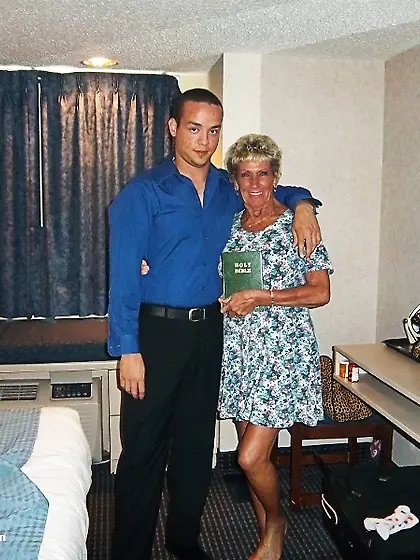 Blow Jobs Cougar Champion from United States