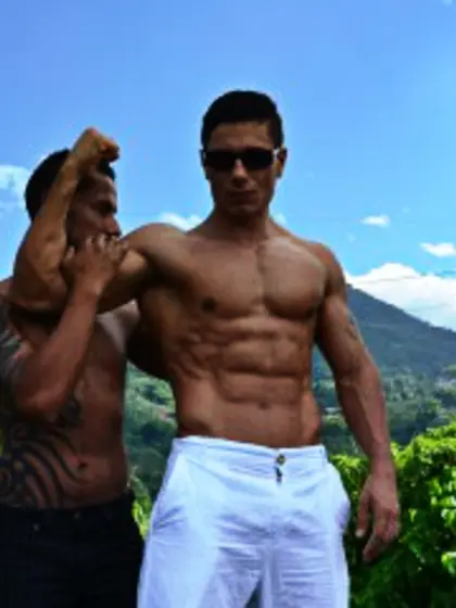 Brunette Jessid and Brunette Jeffer.