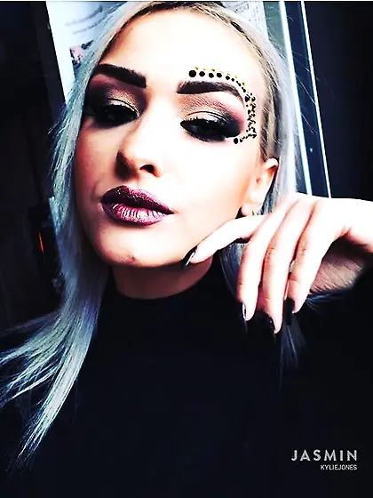 Athletic big tits webcam