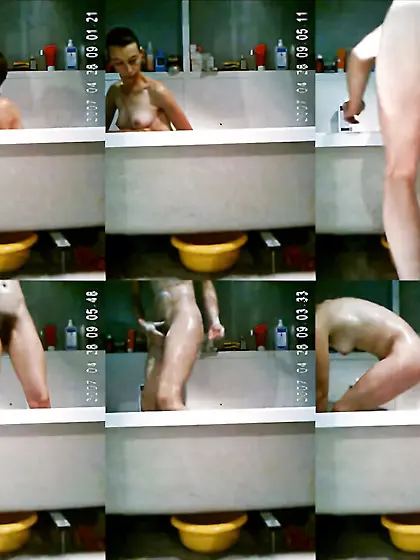 Berenice hairy pussy