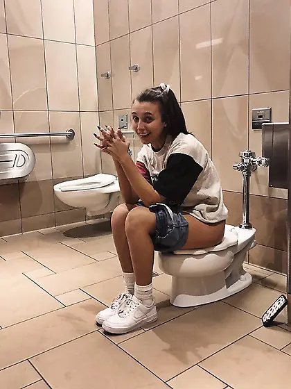 Toilet girl