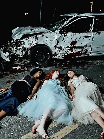 Prom Crash: Girls' bodies laid in road